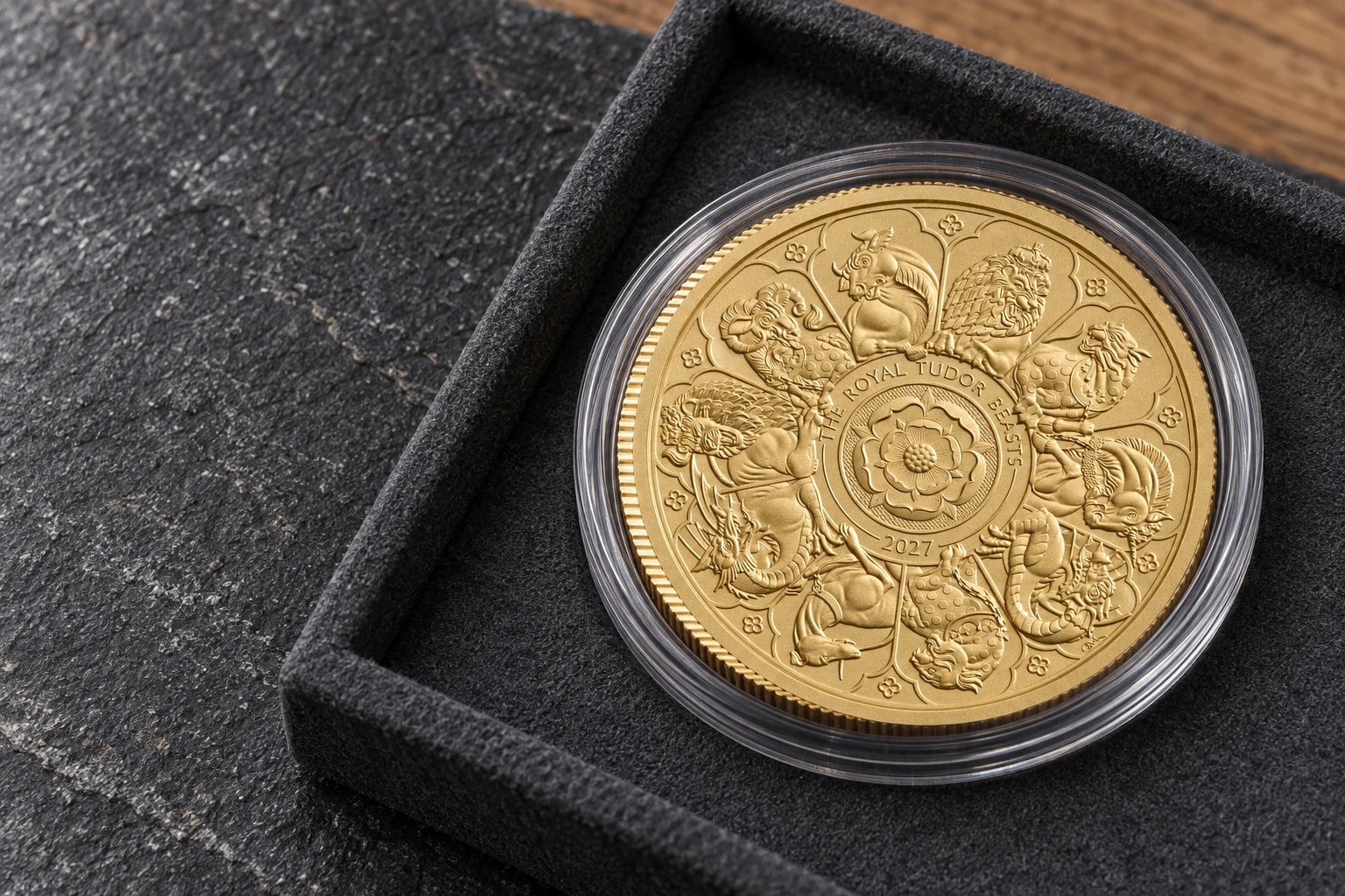 Reverse of the 2027 Tudor Beasts Completer 2oz gold proof showing ten heraldic beasts around a Tudor rose